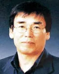(전직)대학교수인 최학출의 대표 이미지