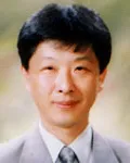 대학교수인 김택남의 대표 이미지