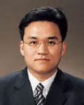 변호사인 이동언의 대표 이미지