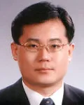 변호사인 홍완기의 대표 이미지