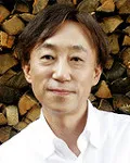 피아노연주가, 작곡가인 이사오 사사키의 대표 이미지