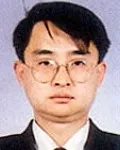 검사, (전직)판사인 백용하의 대표 이미지