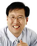 (전직)정당인인 김현종의 대표 이미지