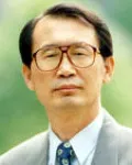 대학교수인 지충수의 대표 이미지