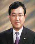 행정공무원인 정경석의 대표 이미지
