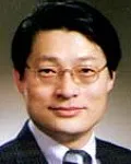 대학교수인 정재삼의 대표 이미지