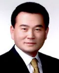 기초의회의원인 윤기현의 대표 이미지