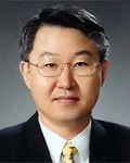 변호사인 김영갑의 대표 이미지