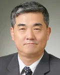 대학교수인 공석기의 대표 이미지