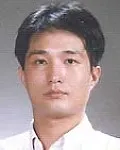 소아과의사, 대학교수인 신충호의 대표 이미지