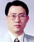 신장내과의사, 대학교수인 진동찬의 대표 이미지