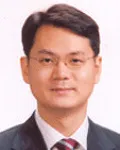 대학교수인 정성훈의 대표 이미지