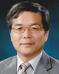대학교수인 정우봉의 대표 이미지
