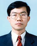 대학교수인 정지채의 대표 이미지