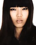 모델인 윤지혜의 대표 이미지