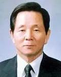 세무사, (전직)행정공무원인 황수웅의 대표 이미지