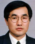 대학교수인 김창수의 대표 이미지