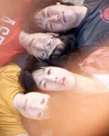 가수인 썸머히어키즈의 대표 이미지