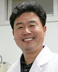대학교수인 최창본의 대표 이미지