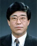 경제기관단체인인 한기윤의 대표 이미지