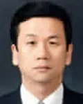 연구인인 윤석훤의 대표 이미지