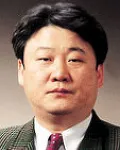 대학교수인 유중하의 대표 이미지