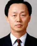 변호사, (전직)판사인 최덕수의 대표 이미지