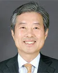 국회의원, 대학교수인 이만우의 대표 이미지