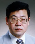 대학교수인 정만길의 대표 이미지