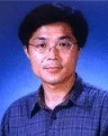 평론가인 서영채의 대표 이미지
