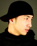 바텐더인 리키의 대표 이미지