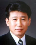 연구인인 이창균의 대표 이미지
