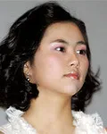 뮤지컬배우인 강초롱의 대표 이미지