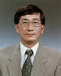 대학교수인 이응석의 대표 이미지