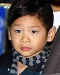 화제인물인 팍스 티엔의 대표 이미지