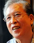 작가인 정석희의 대표 이미지