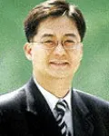 대학교수인 최동훈의 대표 이미지