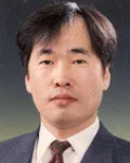 대학교수인 김진태의 대표 이미지