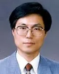대학교수인 김성천의 대표 이미지