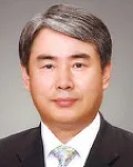 대학총장, (전직)대학교수인 이정선의 대표 이미지