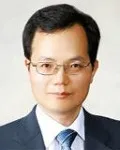 대학교수인 신인재의 대표 이미지