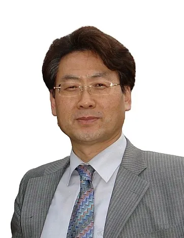 대학교수인 홍종관의 대표 이미지