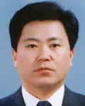 대학교수인 안용식의 대표 이미지