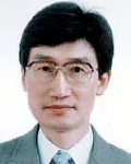 대학교수인 남택정의 대표 이미지