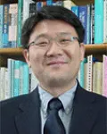 대학교수인 최창식의 대표 이미지
