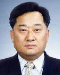 환경운동가, 시민운동가인 윤정현의 대표 이미지