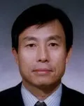 (전직)출판인, (전직)신문인인 이병룡의 대표 이미지