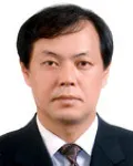 광고인인 윤원준의 대표 이미지