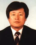 대학교수인 오대성의 대표 이미지