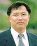 대학교수인 이성철의 대표 이미지